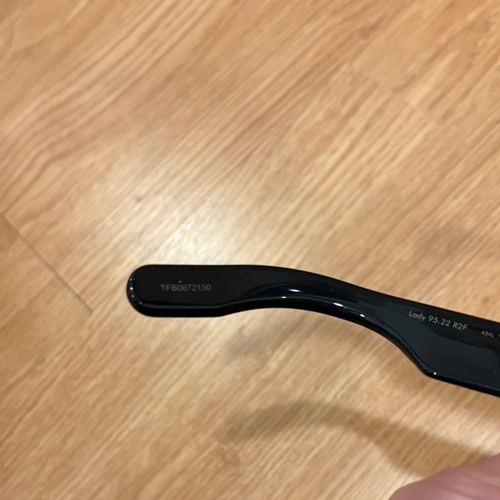 Dior Black Oversized Sunglasses - Picture 6 of 6